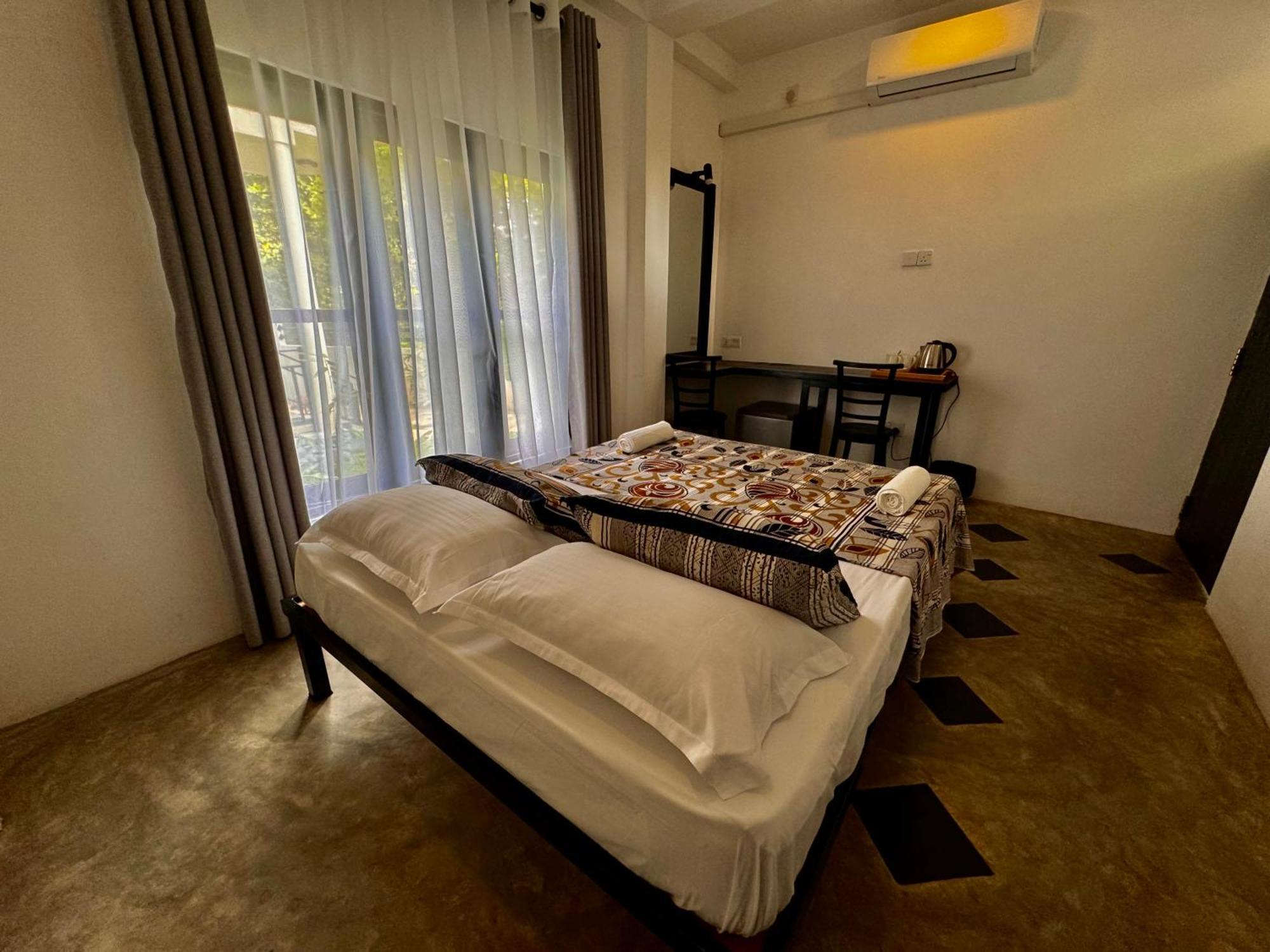 Neo Bay Hotel Weligama Exterior foto