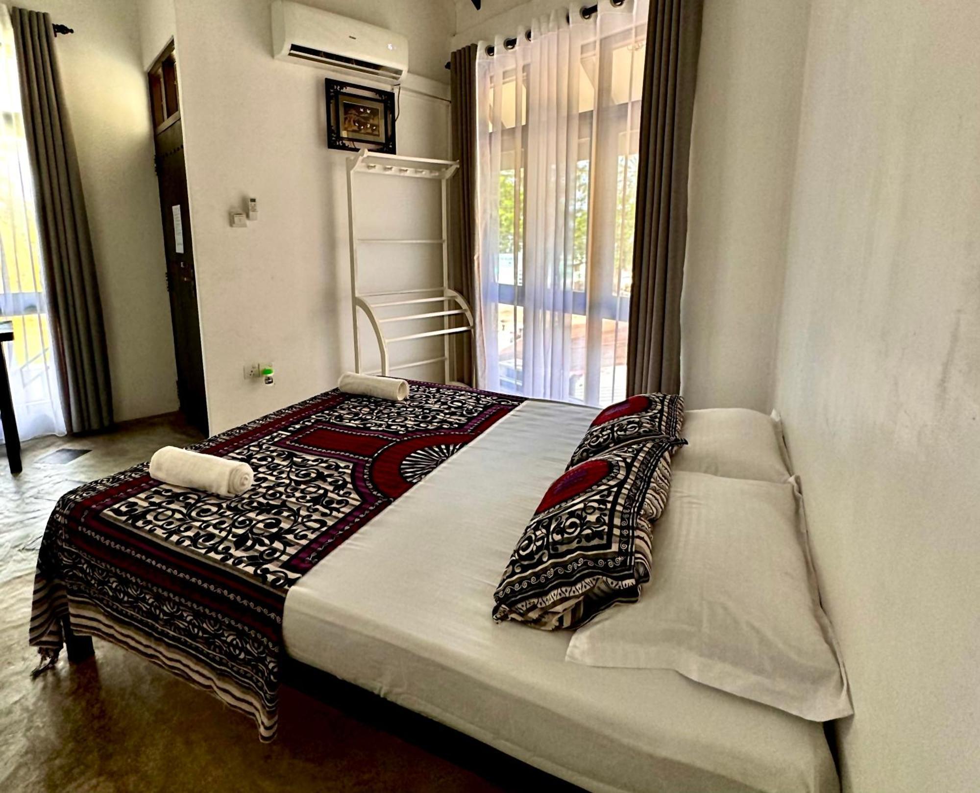 Neo Bay Hotel Weligama Exterior foto